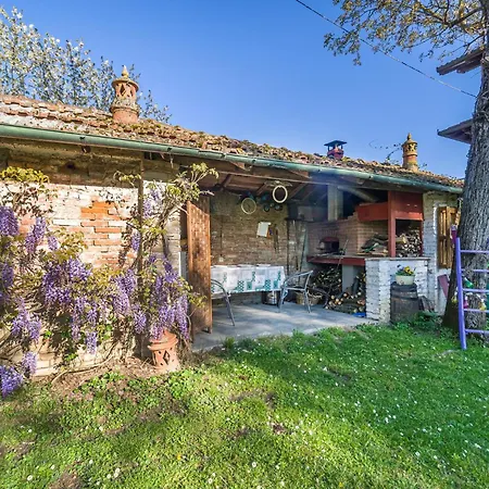 Cozy In Borghetto Di Borbera